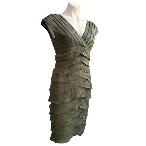 Adrianna Papell Shutter Pleat Dress, Green Cocktail Women's Size 8 - Picture 3 of 10
